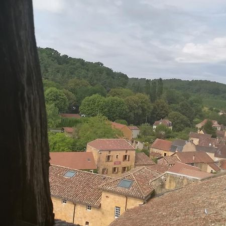 Les Songes De L'Abbaye Bed & Breakfast Cadouin Bagian luar foto