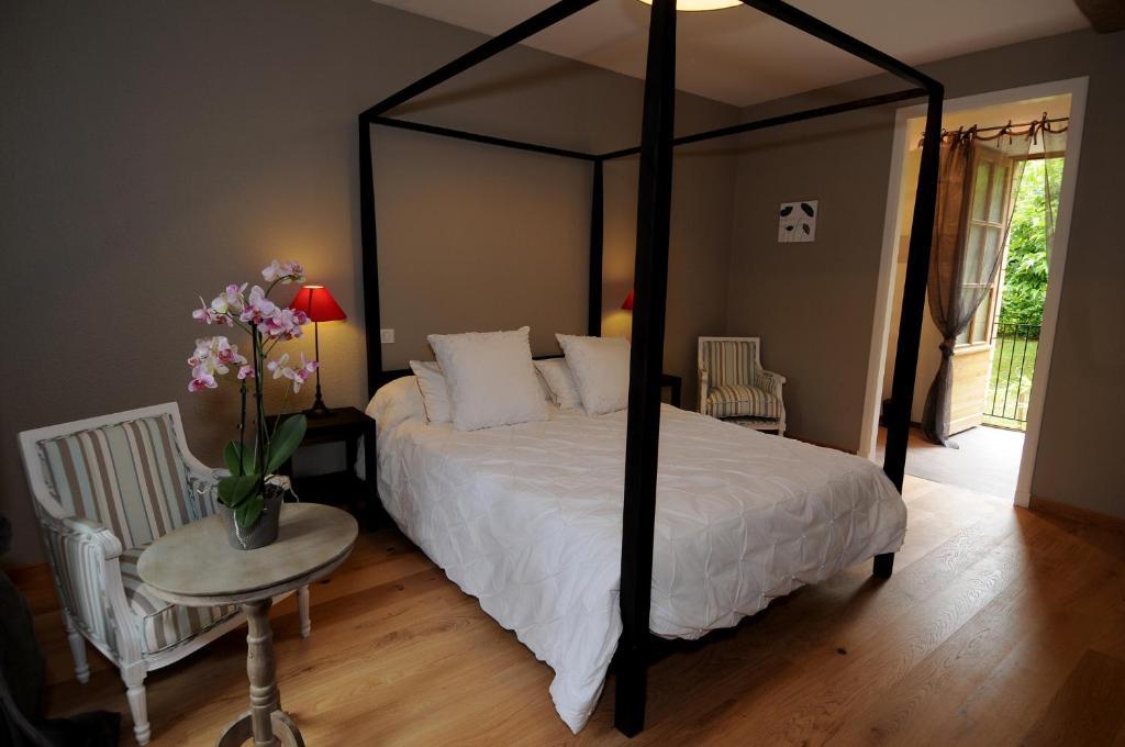 Les Songes De L'Abbaye Bed & Breakfast Cadouin Ruang foto