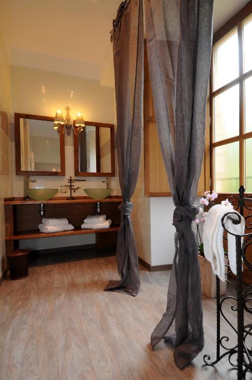Les Songes De L'Abbaye Bed & Breakfast Cadouin Ruang foto