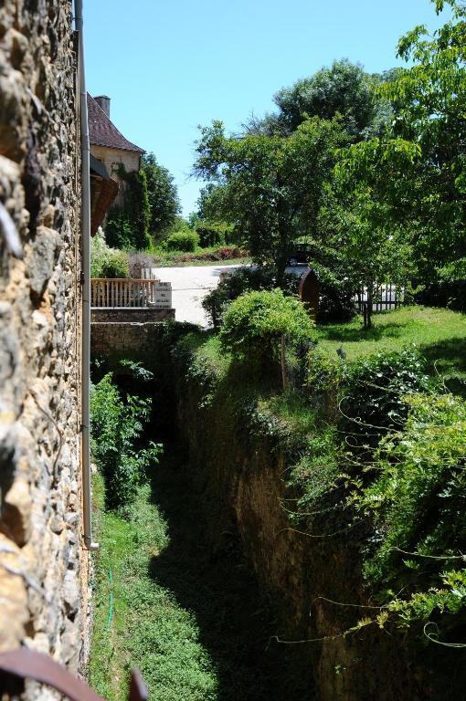 Les Songes De L'Abbaye Bed & Breakfast Cadouin Ruang foto